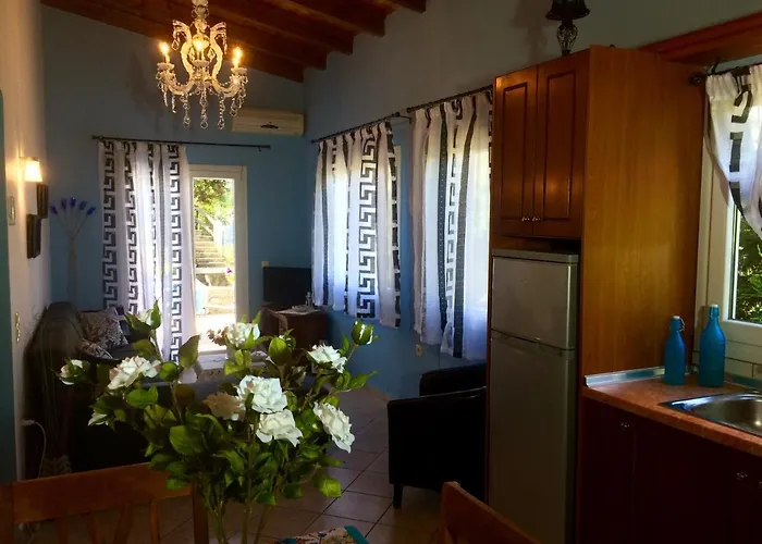 Villa Ermones Sapphire Vátos