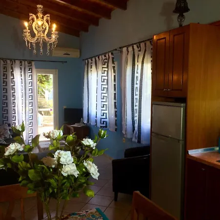 Villa Ermones Sapphire Vatos